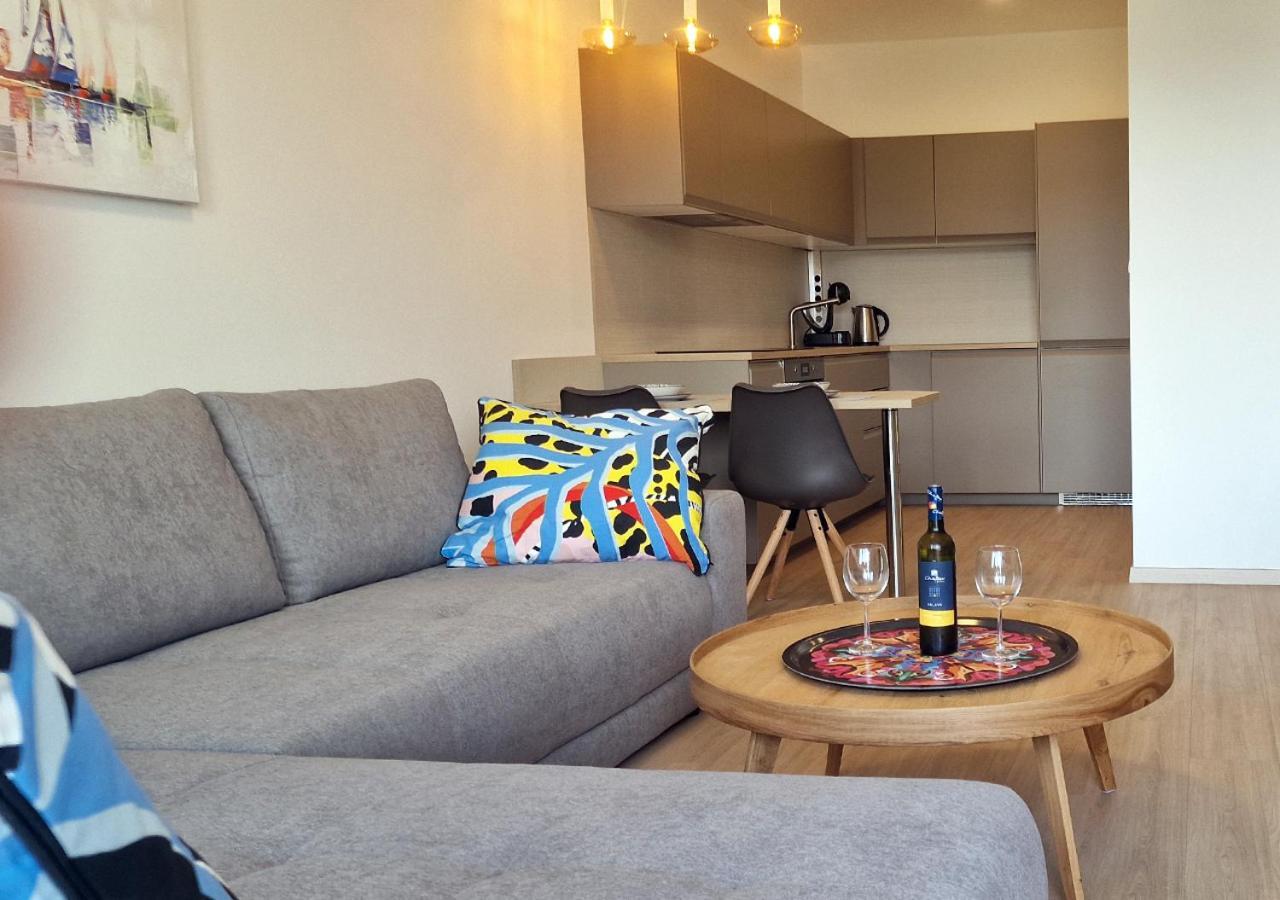 New Cozy 2 Room Pink Apartment Bratislava 059 Exterior photo